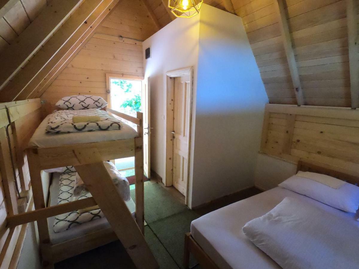 Tara Inn Resort Bastasi Экстерьер фото