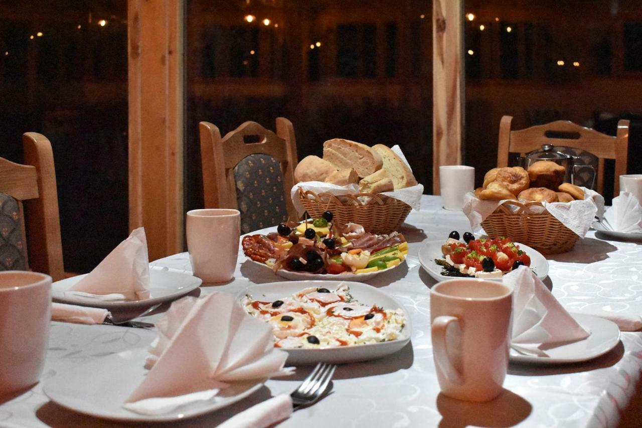 Tara Inn Resort Bastasi Экстерьер фото